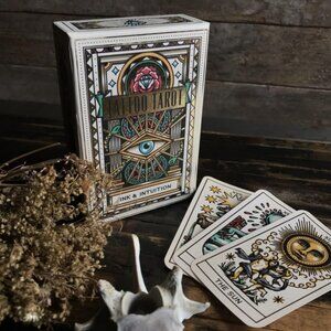 NWB Tattoo Tarot: Ink & Intuitionby Diana McMahon Collis